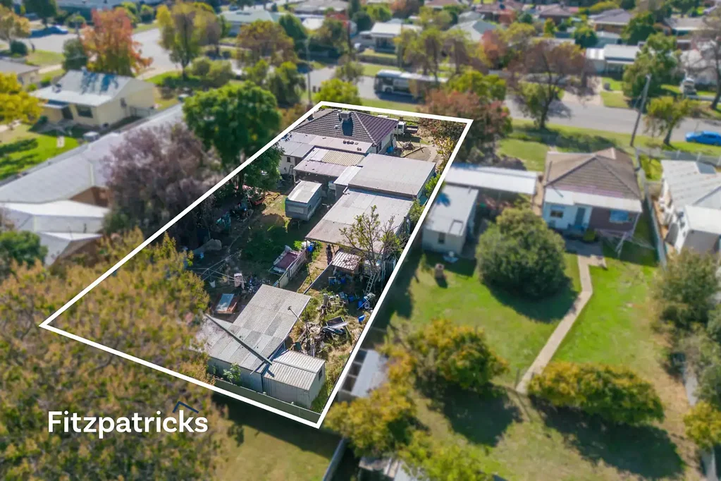 412 Lake Albert Road, Kooringal, NSW 2650