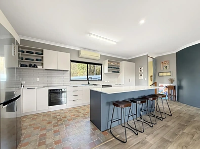 38 Douglas Mcinnes Drive, Laidley, QLD 4341, 6 slaapkamers, 2 badkamers, House