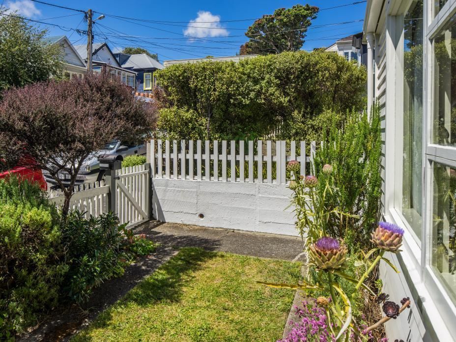 12 Milton Street, Berhampore, Wellington, 2 Kuwarto, 1 Banyo