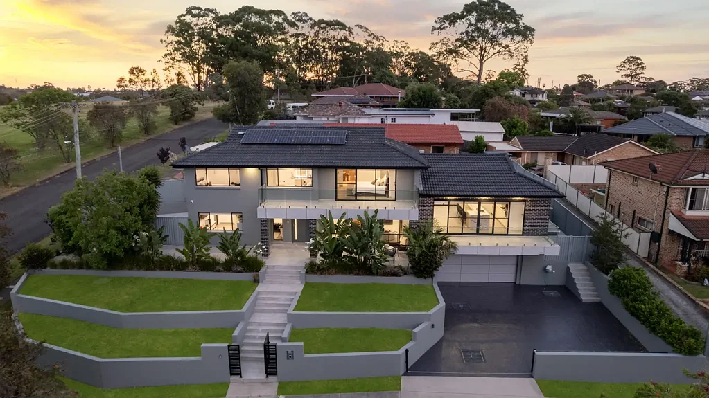 Toongabbie 5ਬੈੱਡਰੂਮ Matchless Magnificence & Timeless Luxury