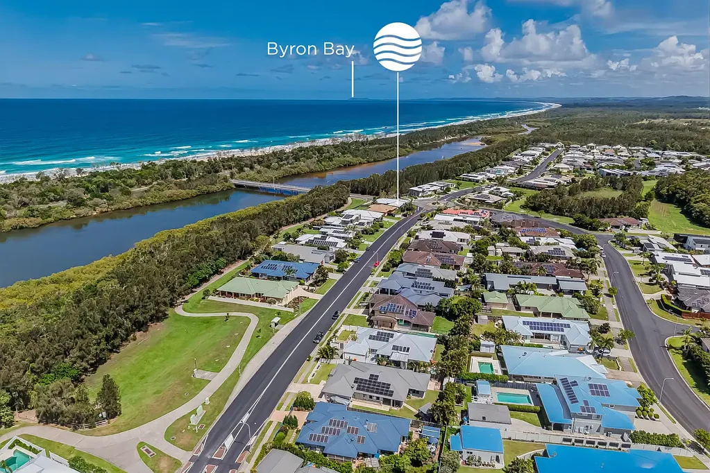 Pottsville 4房  The Ultimate Lifestyle Location In 'Black Rocks' - The closest home to the beach !