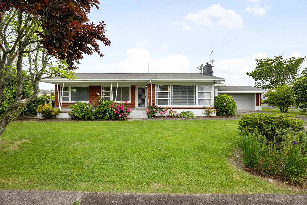 Fairfield 3房  Packed with Potential