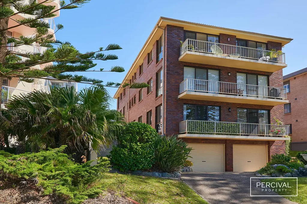TOWN BEACH & THE CBD AT YOUR DOORSTEP!