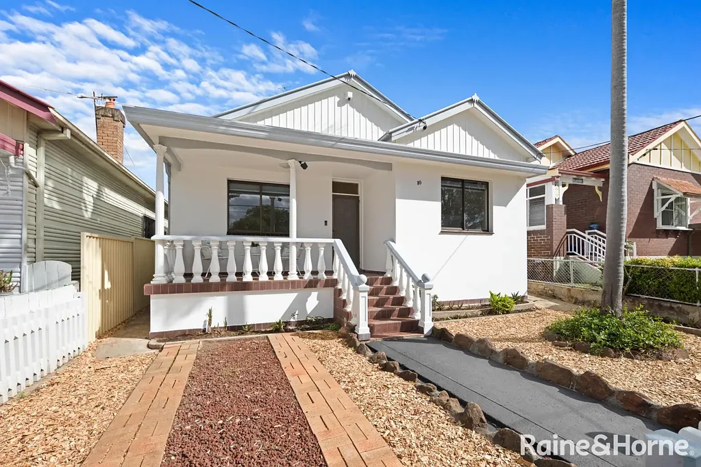 10 Reginald Avenue, Belmore, NSW 2192
