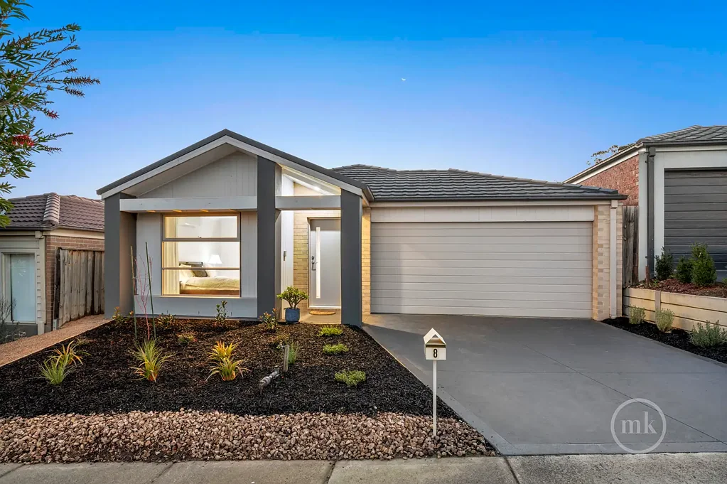 8 Scotchmer Crescent, Mernda, VIC 3754