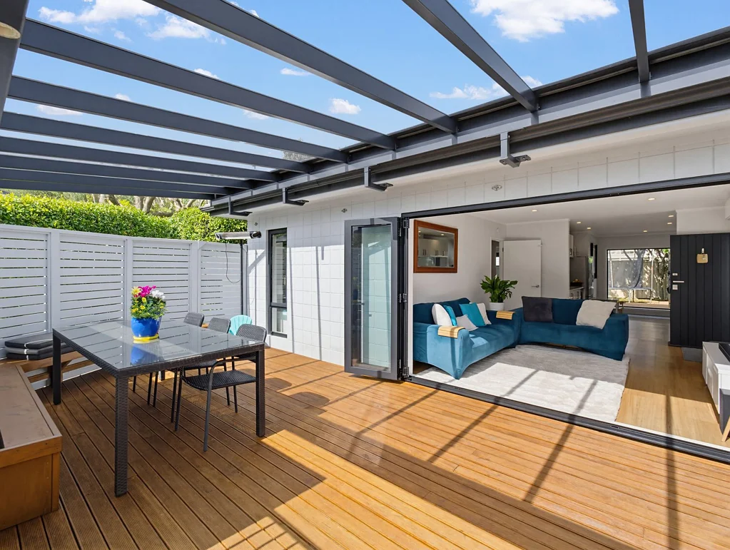 Mangere Bridge 2 Slaapkamer A Lifestyle Worth Waiting For