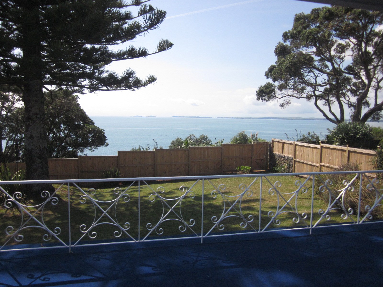 39 Churchill Road, Murrays Bay, Auckland - North Shore, 3 રૂમ, 2 બાથરૂમ