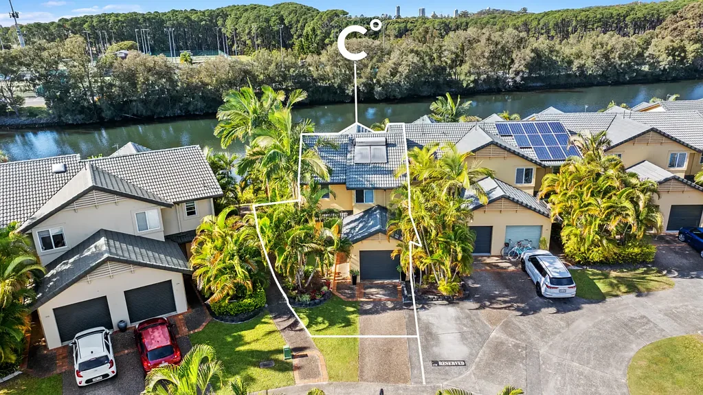 175/215 Cottesloe Drive, Mermaid Waters, QLD 4218