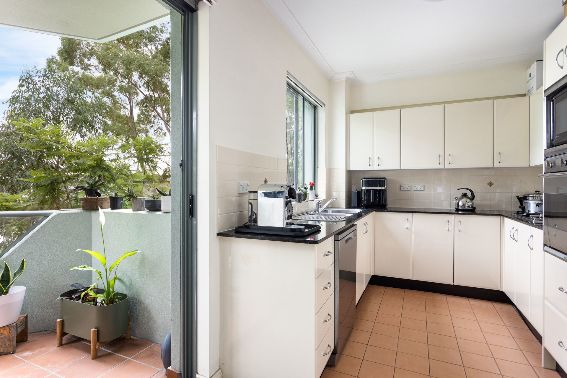 UNIT 5 1-3 OLIVER RD, CHATSWOOD NSW 2067, 0 침실, 0 욕실, Unit