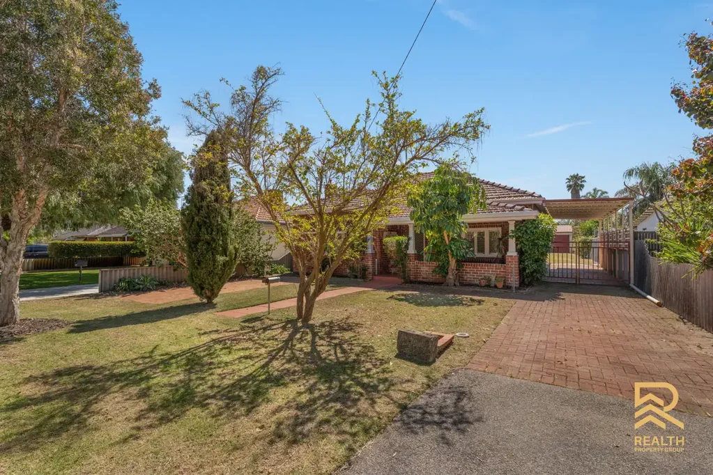 Redcliffe 3房  Big Block, Big Potential! Renovated Home in Growth Corridor!!