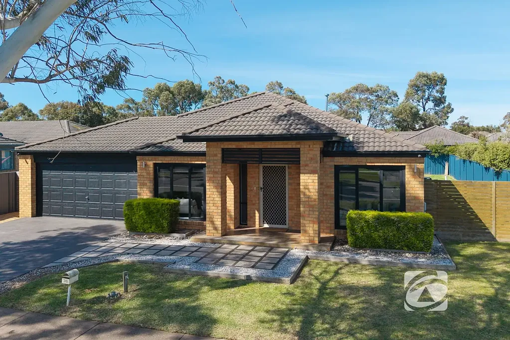 Pakenham 4침실 Spacious Family Home with Side Access