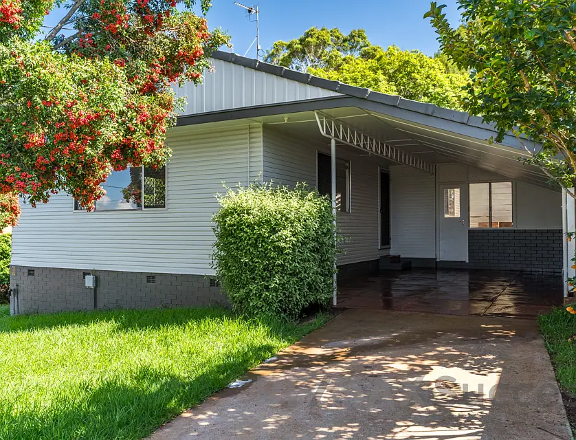 8 Norah Street, Centenary Heights, Toowoomba, 3 ห้องนอน, 1 ห้องน้ำ, House