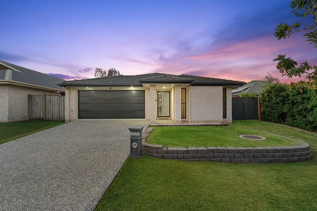 Caboolture 4침실 Lakeside Luxury, Designed for Life