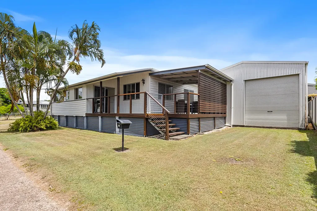 Tin Can Bay 3Kwarto Location, Lifestyle & Room to Move