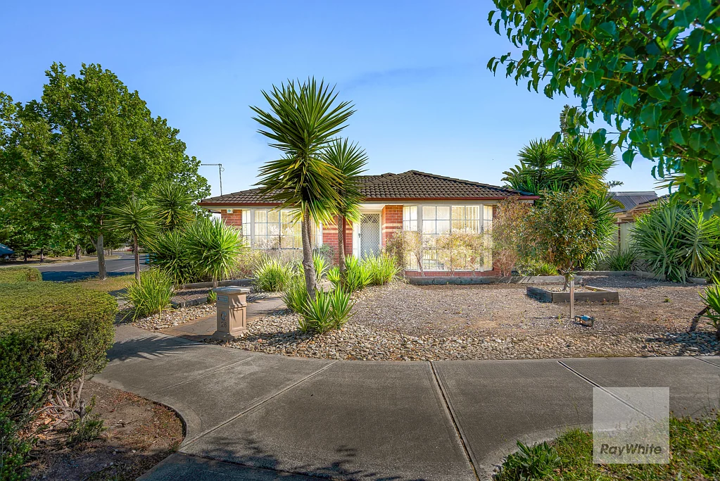 26 Flowerdale Road, Cairnlea, VIC 3023
