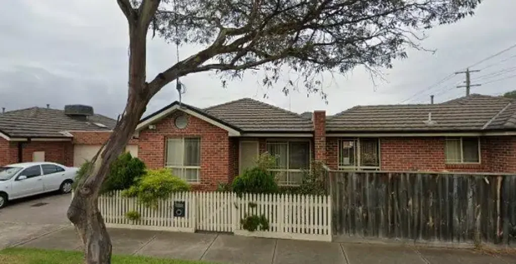 Welcome to this beautifully presented home in the heart of Pascoe Vale!