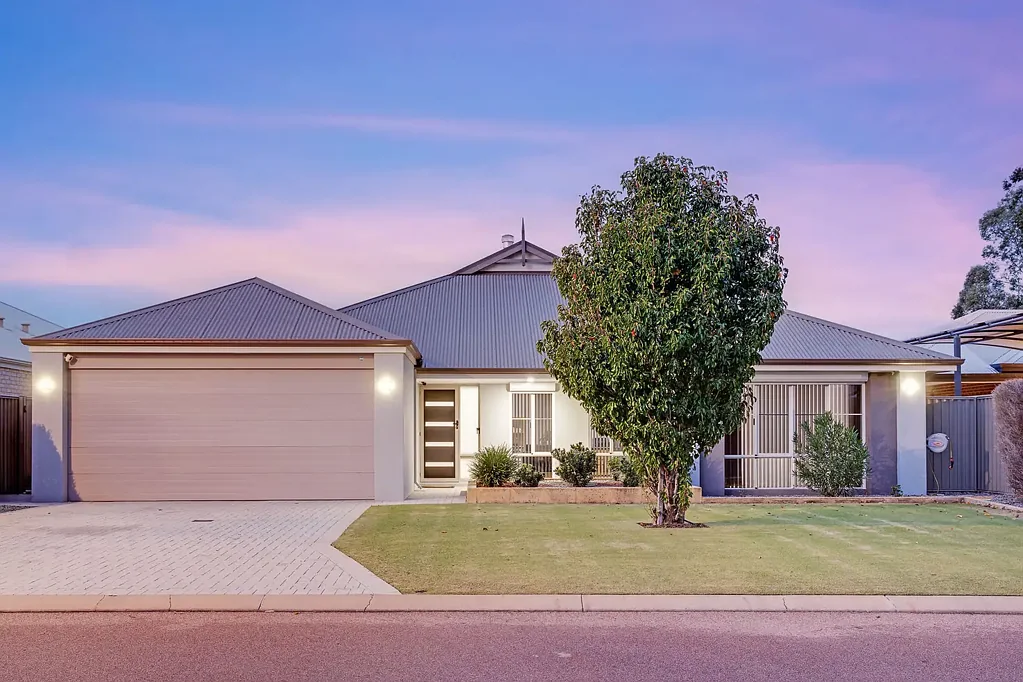 Byford 4 Bedroom UNDER OFFER by Thomas Bale