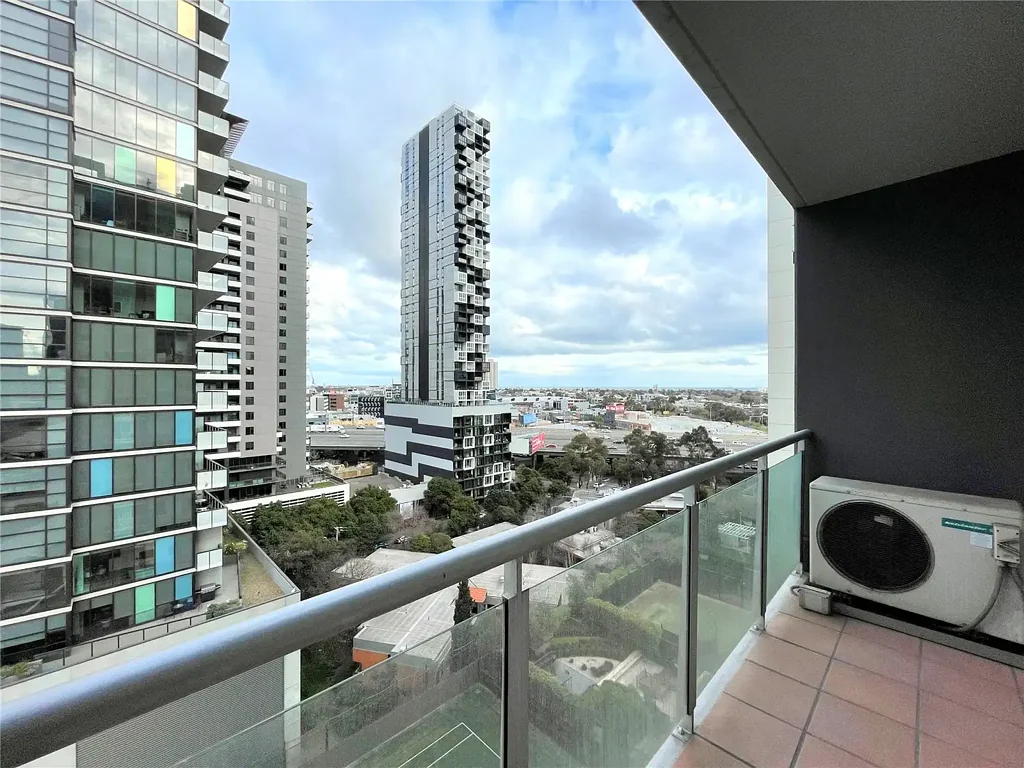 Spacious One Bedroom Apartment For Lease on Whiteman Street!