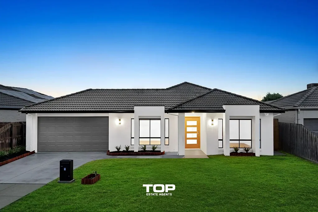 Lynbrook 4Zimmer Stylish Family Living on a Generous Allotment