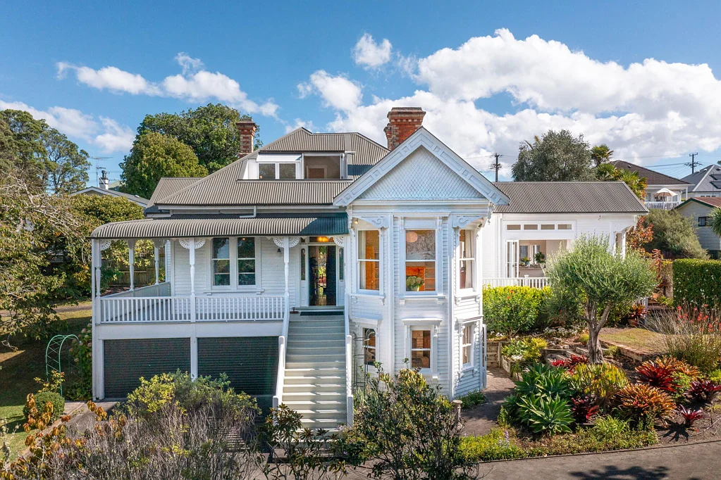 6 Glade Place, Birkenhead, North Shore City, Auckland