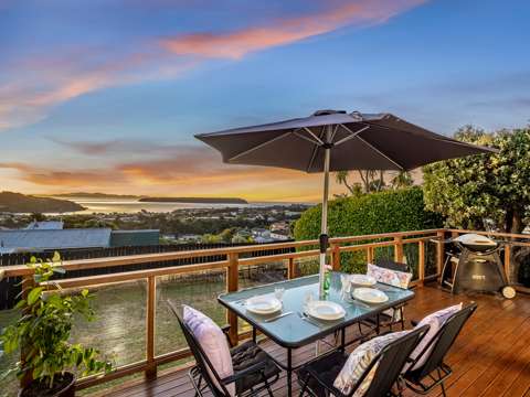 Titahi Bay 4房  Value Packed Family Home - Auction