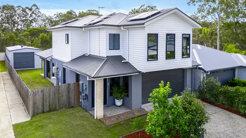 Caboolture 4침실 A Private Modern Sanctuary Backing Onto Nature