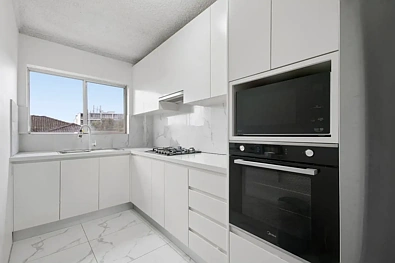 11/9 Burne Avenue, Dee Why, NSW 2099, 2 Bedrooms, 1 Bathrooms, Apartment