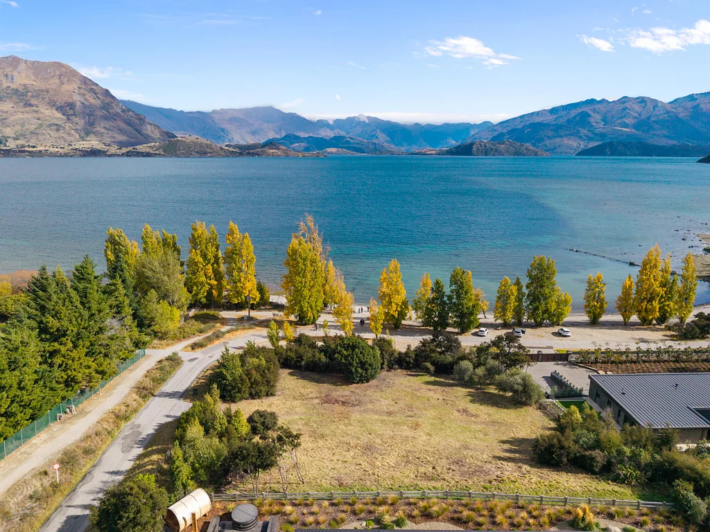 Wanaka  A Landmark Lakefront Opportunity in Wanaka