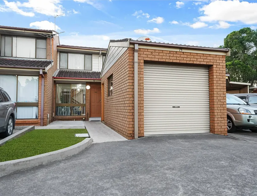15/1 Manning Street, Warwick Farm, NSW 2170, 2房, 1浴, 城市屋
