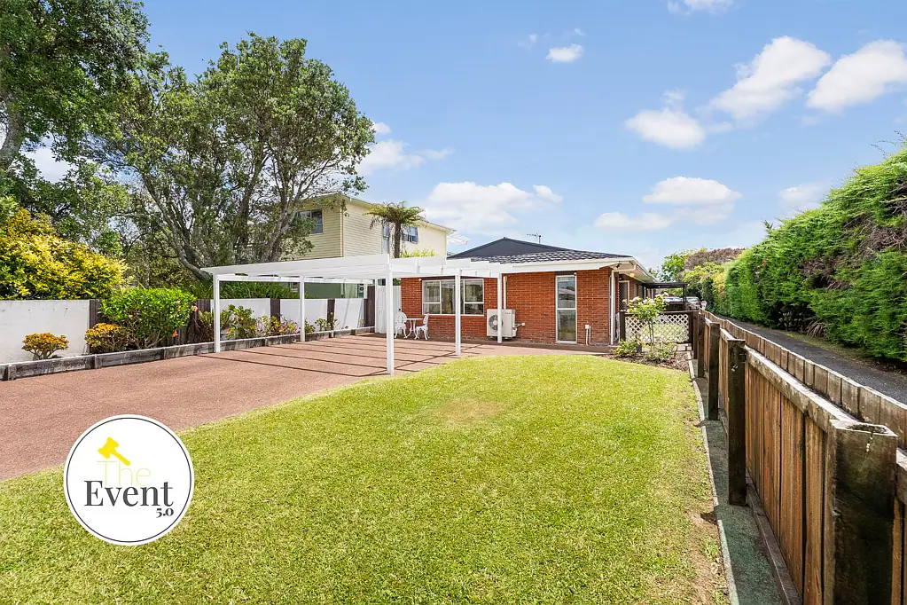 1/5 Teal Crescent, Beach Haven, North Shore City, Auckland