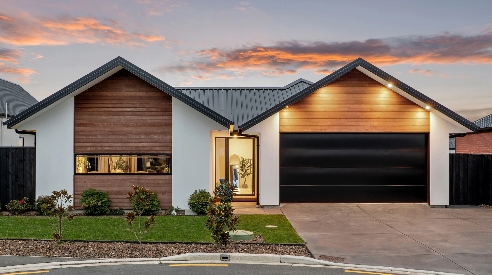 Casebrook 4房  Owners have moved - must be sold
