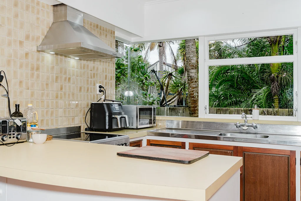 Fairfield 3 Bedroom Opportunity Awaits - Move-in, Renovate, Landbank, or Develop