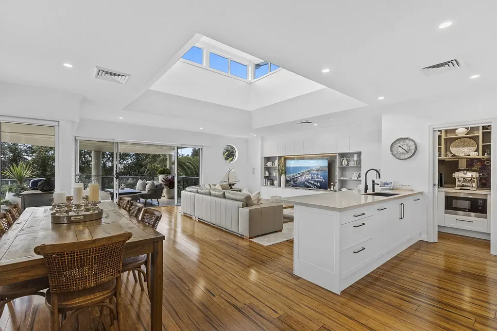 Terrigal 3房  Showstopping Executive Apartment With Lagoon Views