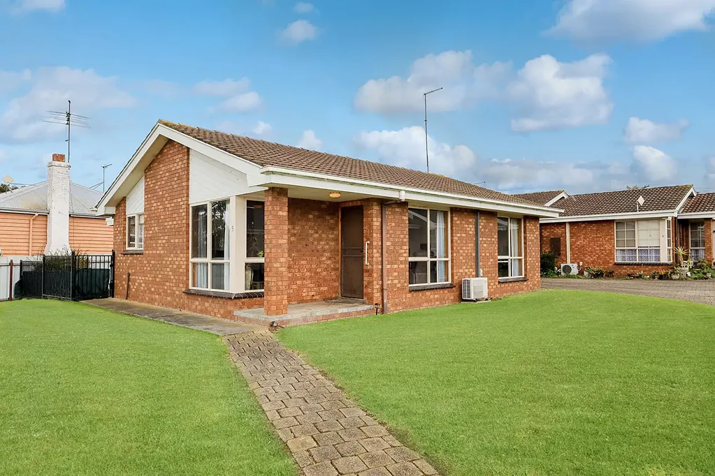 Unit 5/38 McKinnon Street, Terang, VIC 3264