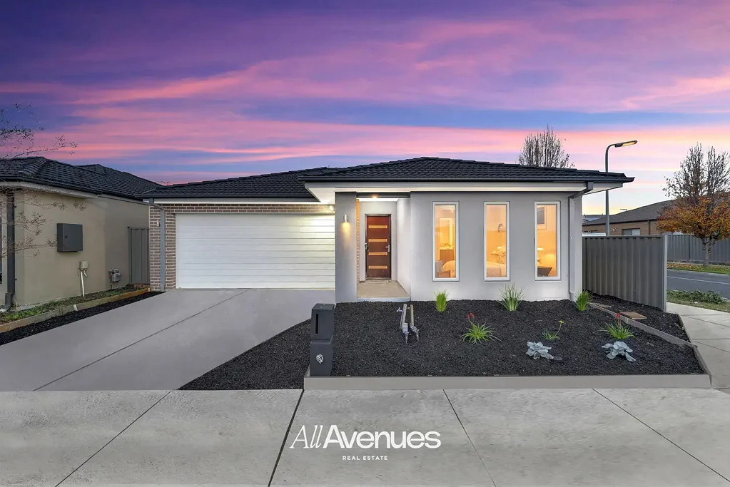 29 Brittle Gum Road, Cranbourne East, VIC 3977