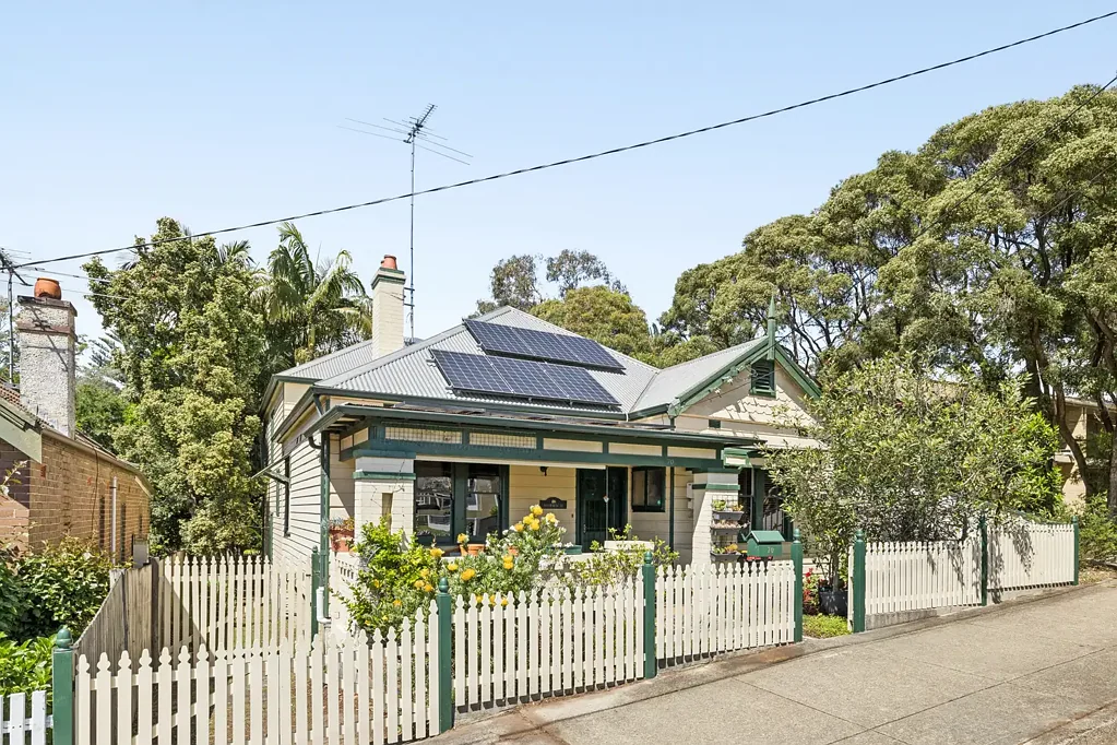 70 Floss Street, Hurlstone Park, NSW 2193