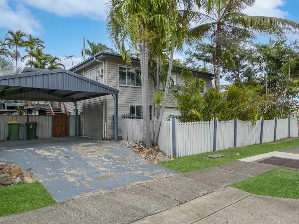 Lovely Highset Home in Gulliver