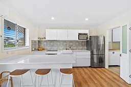 4/5 Station Street, Tugun