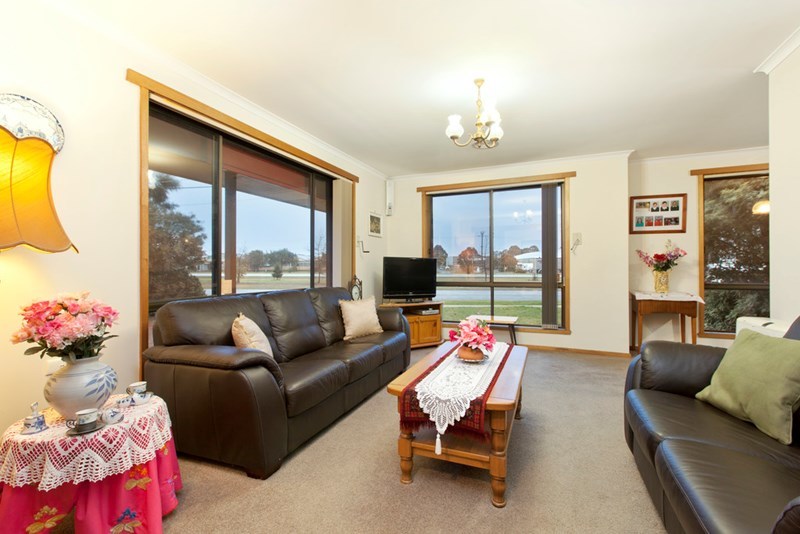 156 LEARMONTH RD, WENDOUREE VIC 3355, 0 habitaciones, 0 baños, House