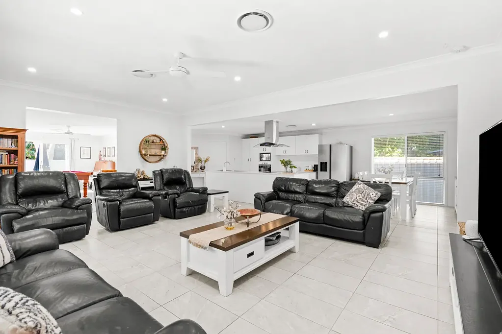 Tweed Heads West 4房  Family oasis on a dry block within a quiet canal estate!