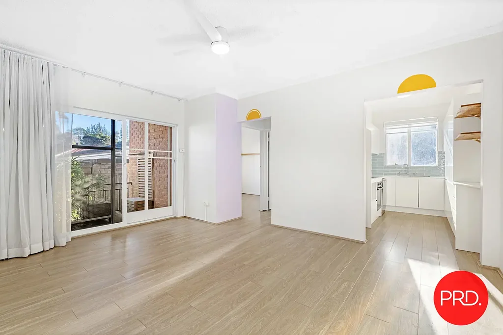 2/6 Warialda Street, Kogarah, NSW 2217