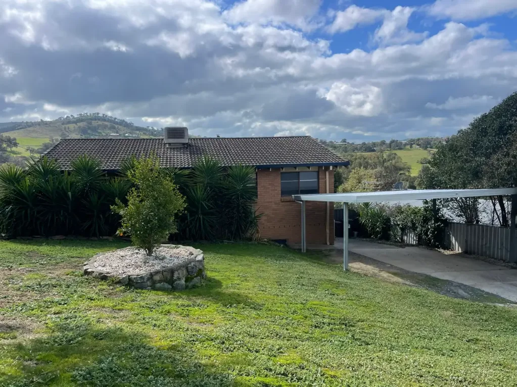 Charming 3-Bedroom Home with Great Features!
