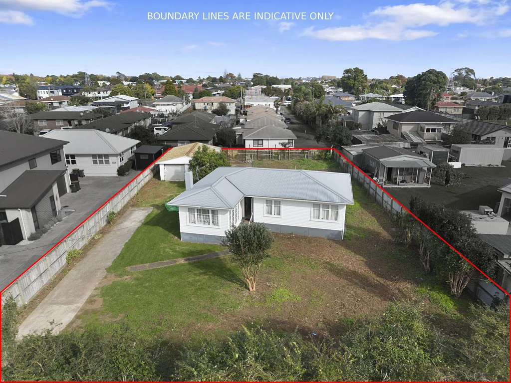 Mangere East 3ห้องนอน DO UP ADD VALUE - INVEST OR OCCUPY!