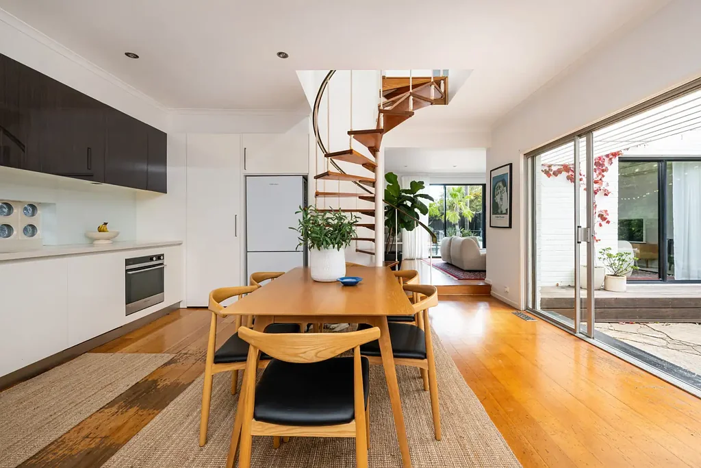 17 Church Street, Beaumaris, VIC 3193