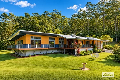 Mount Burrell 3Zimmer A Magnificent Home on 48 Acres with a creek!