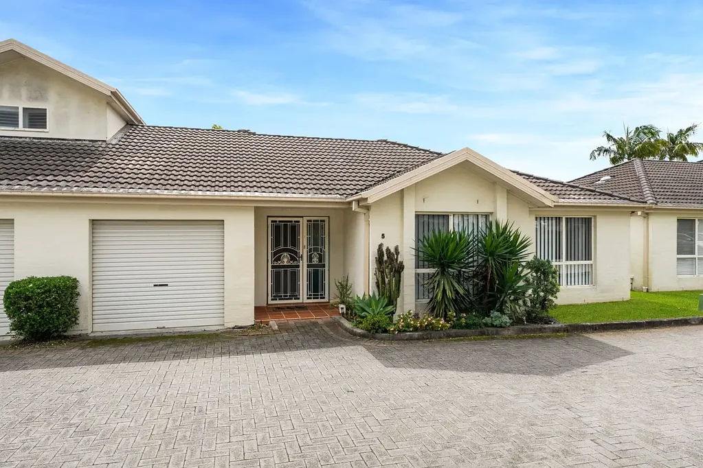 5/4 Parsons Road, Lisarow, NSW 2250
