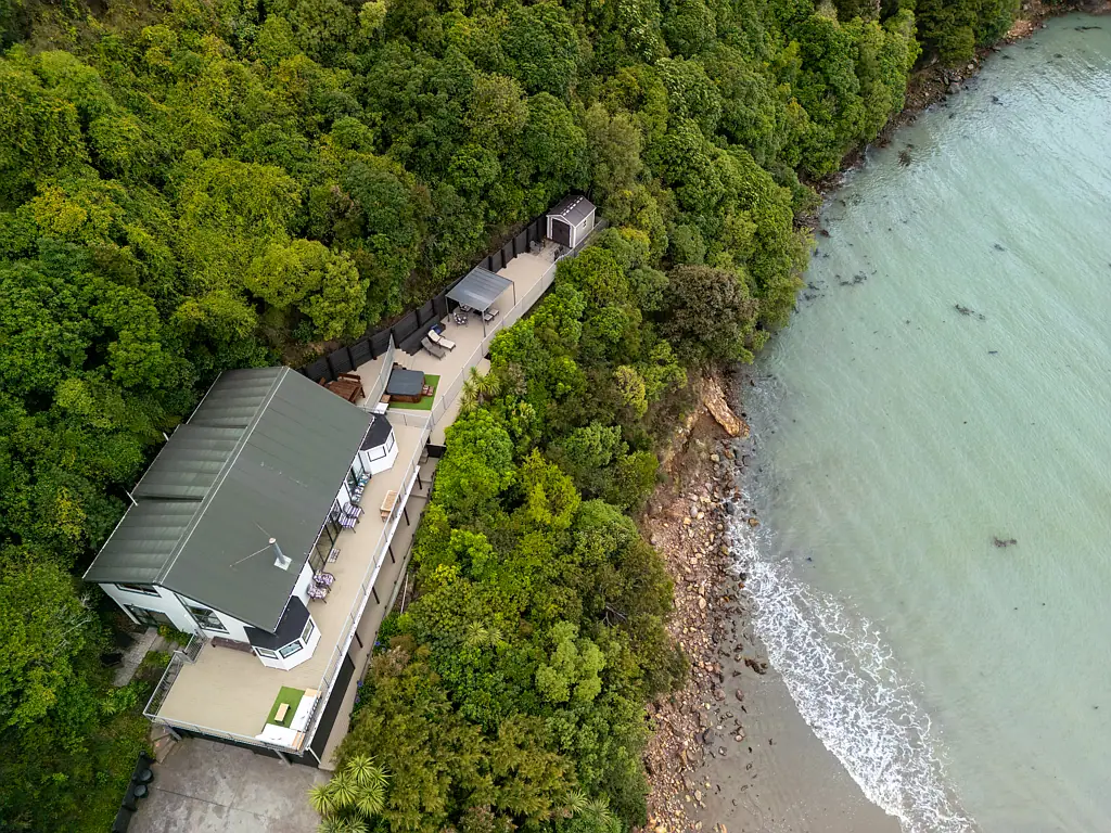 79 Tikao Bay Road, Tikao, Wainui, Canterbury