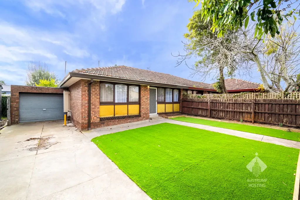 Convenient 2-Bedroom Unit in Oakleigh