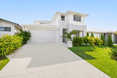 Nirimba 4房  Sophisticated Double-Storey Living in the Heart of Nirimba