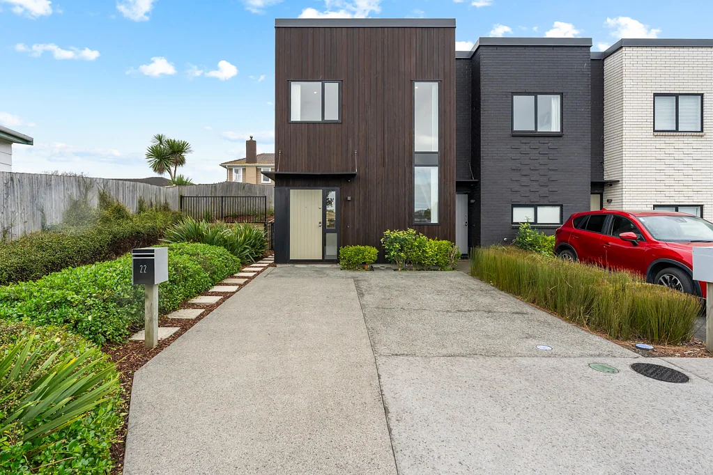 Mount Wellington 3房 告别千篇一律，现代城市屋，焕然一新，近Sylvia Park购物中心，距离火车站仅3公里！ Not your average townhouse